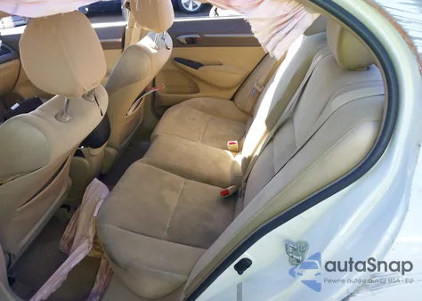 2008 Honda Civic Hybrid z USA, uszkodzony, nr VIN JHMFA36218S028714